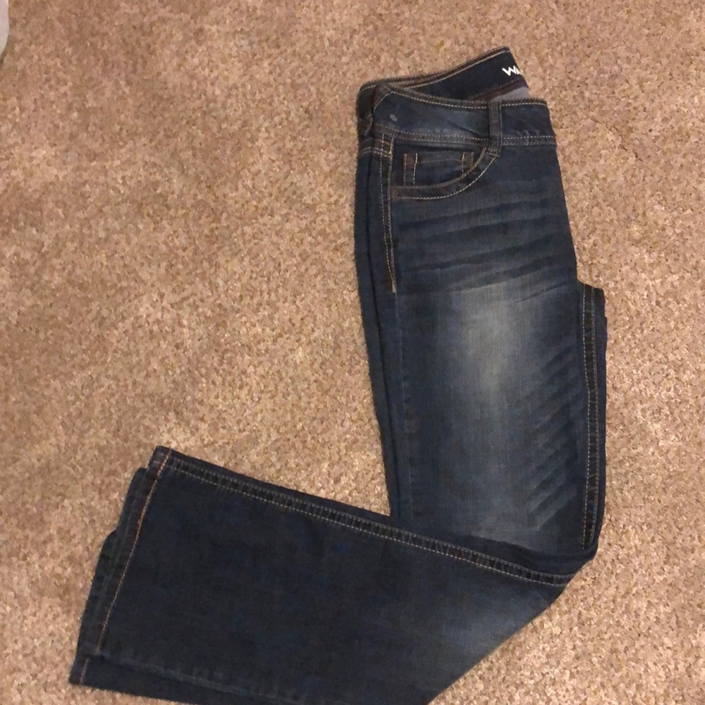 Wallflower the luscious curvy fit jean size 9